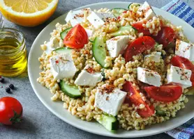 Peynirli Salata Peynirli Salata