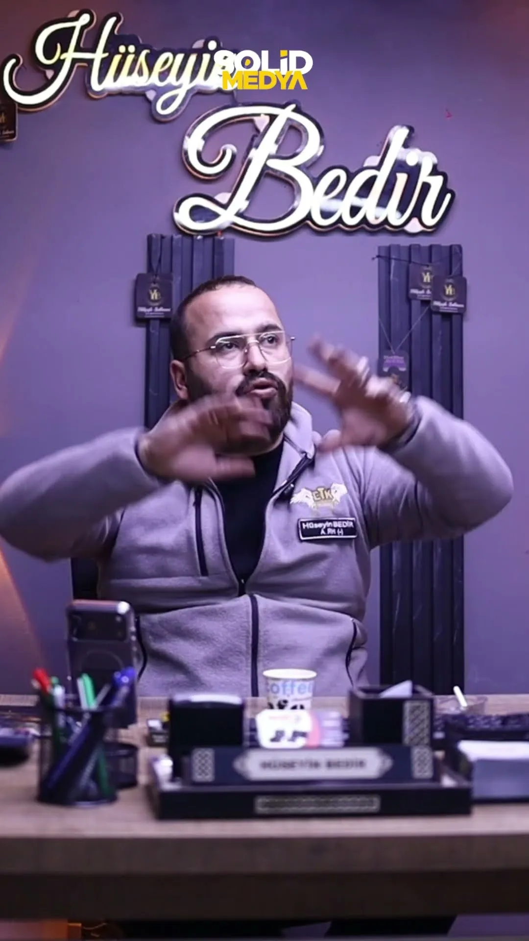 Yarım saat içinde halletti. — video kapak görseli